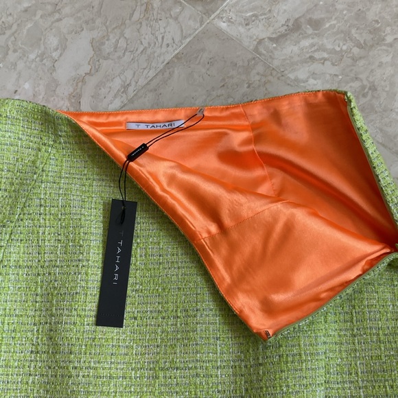 T Tahari Pencil Skirt - Picture 3 of 8